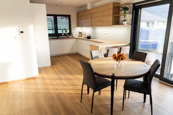 Realizácia: Kompozitná podlaha Parador SPC Dub Sierra prírodný P1743007