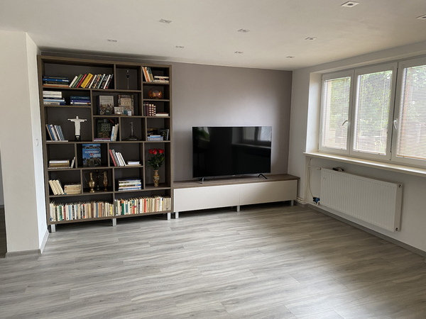 Realizácia: Kompozitná podlaha SPC P1743005 v obci Veľká Hradná