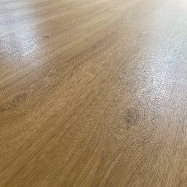 Realizácia: Vinyl na HDF Classic 2030 Dub Studioline prírodný 1601385