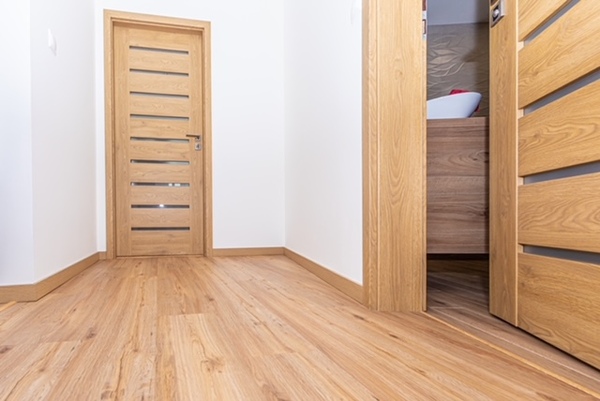 Realizácia: Vinylová podlaha Basic 30 Dub prírodný P1649299