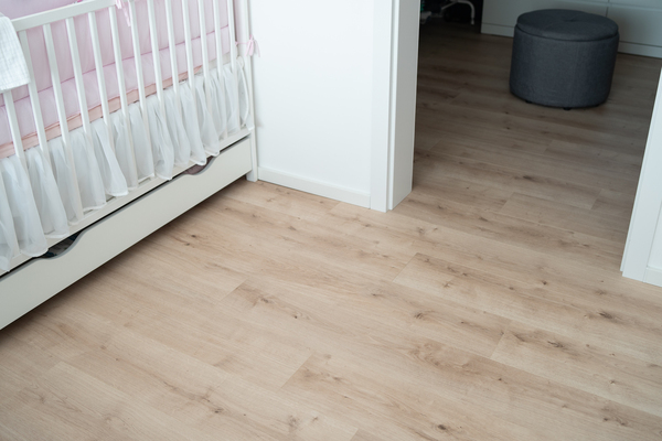 Realizácia: Kompozitnej podlahy Modular ONE Dub Pure svetlý P1730767