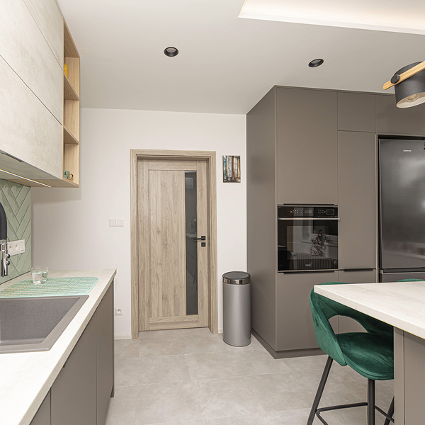 Realizácia: Kompozitná podlaha Parador Modular ONE Betón biely 1743539