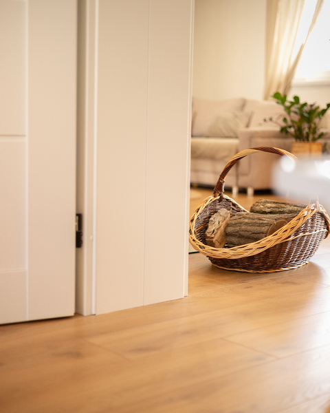 Realizácia laminátovej podlahy Classic 1050 Dub Tradition prírodný