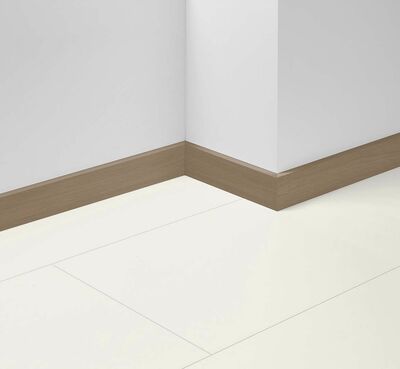 skirting SL 18 oak E037 1744861 2200x16,5x70 mm