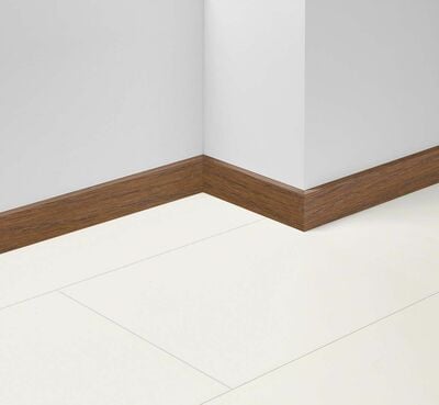 skirting SL 18 oak E024 1745221 2200x16,5x70 mm